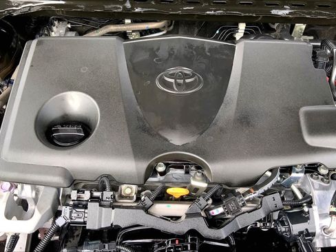 Used 2024 Toyota Camry XSE w/ Cold Weather Package FWD image 31