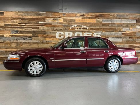 Used 2005 Mercury Grand Marquis LS RWD image 12
