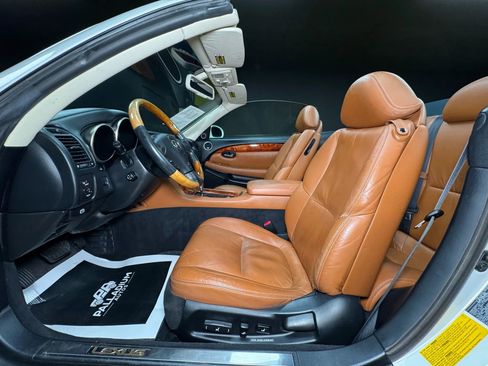 Used 2002 Lexus SC 430 Convertible image 33