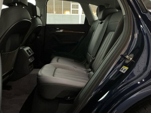 Used 2022 Audi Q5 2.0T Premium w/ Convenience Package image 32
