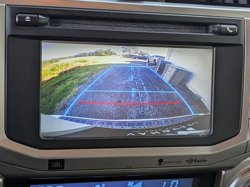 Used 2015 Toyota 4Runner Limited RWD image 18