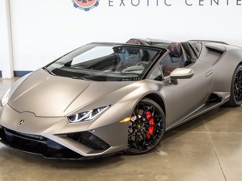 Used 2021 Lamborghini Huracan EVO RWD image 7
