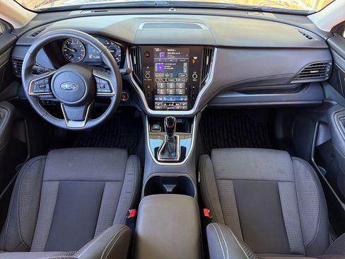 Used 2025 Subaru Outback Premium w/ Popular Package #1A image 21