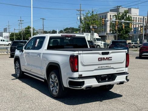 Used 2025 GMC Sierra 1500 Denali w/ Denali Reserve Package AWD/4WD image 4