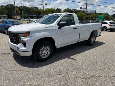 Used 2023 Chevrolet Silverado 1500 W/T w/ Trailering Package RWD image 10