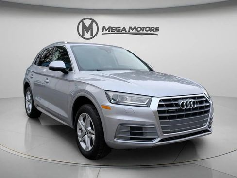 Used 2019 Audi Q5 2.0T Premium image 11