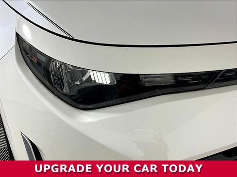 Used 2023 Kia Soul GT-Line FWD image 27