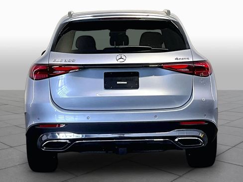 Certified 2026 Mercedes-Benz GLC 300 4MATIC image 5