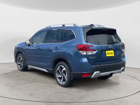Used 2024 Subaru Forester Touring AWD/4WD image 3