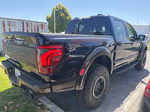 Used 2025 Ford F150 Raptor AWD/4WD image 3