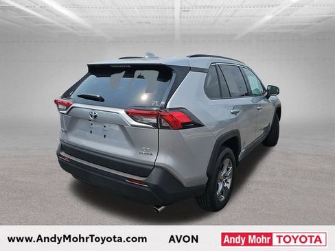 Used 2024 Toyota RAV4 LE AWD/4WD image 7
