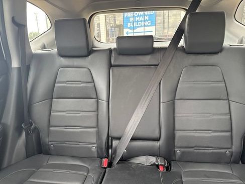 Used 2018 Honda CR-V Touring image 10