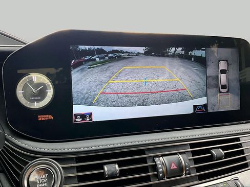 Used 2021 Lexus LS 500 w/ Interior Upgrade Package RWD image 25