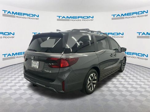 New 2026 Honda Odyssey EX-L image 5