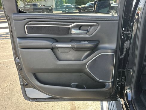 Used 2023 RAM 1500 Laramie AWD/4WD image 22