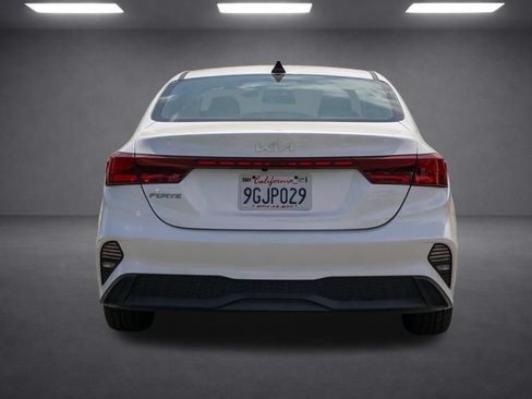 Used 2023 Kia Forte LXS FWD image 5
