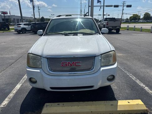 Used 2007 GMC Envoy Denali RWD image 3