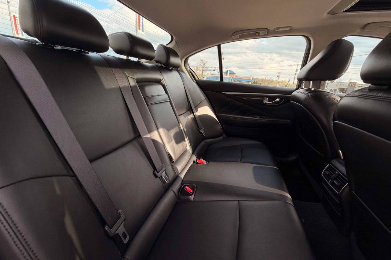 Used 2015 INFINITI Q50 AWD w/ Moonroof Package image 25