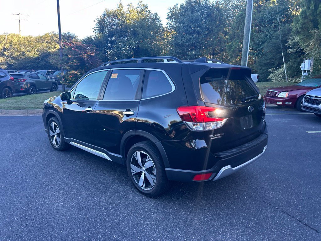 Used 2019 Subaru Forester Touring AWD/4WD image 5