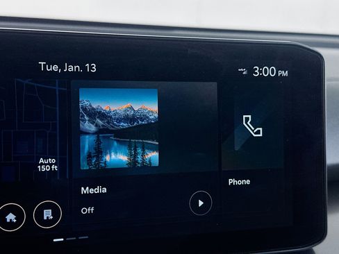 Used 2024 Kia Sorento S w/ Panoramic Sunroof Package image 21