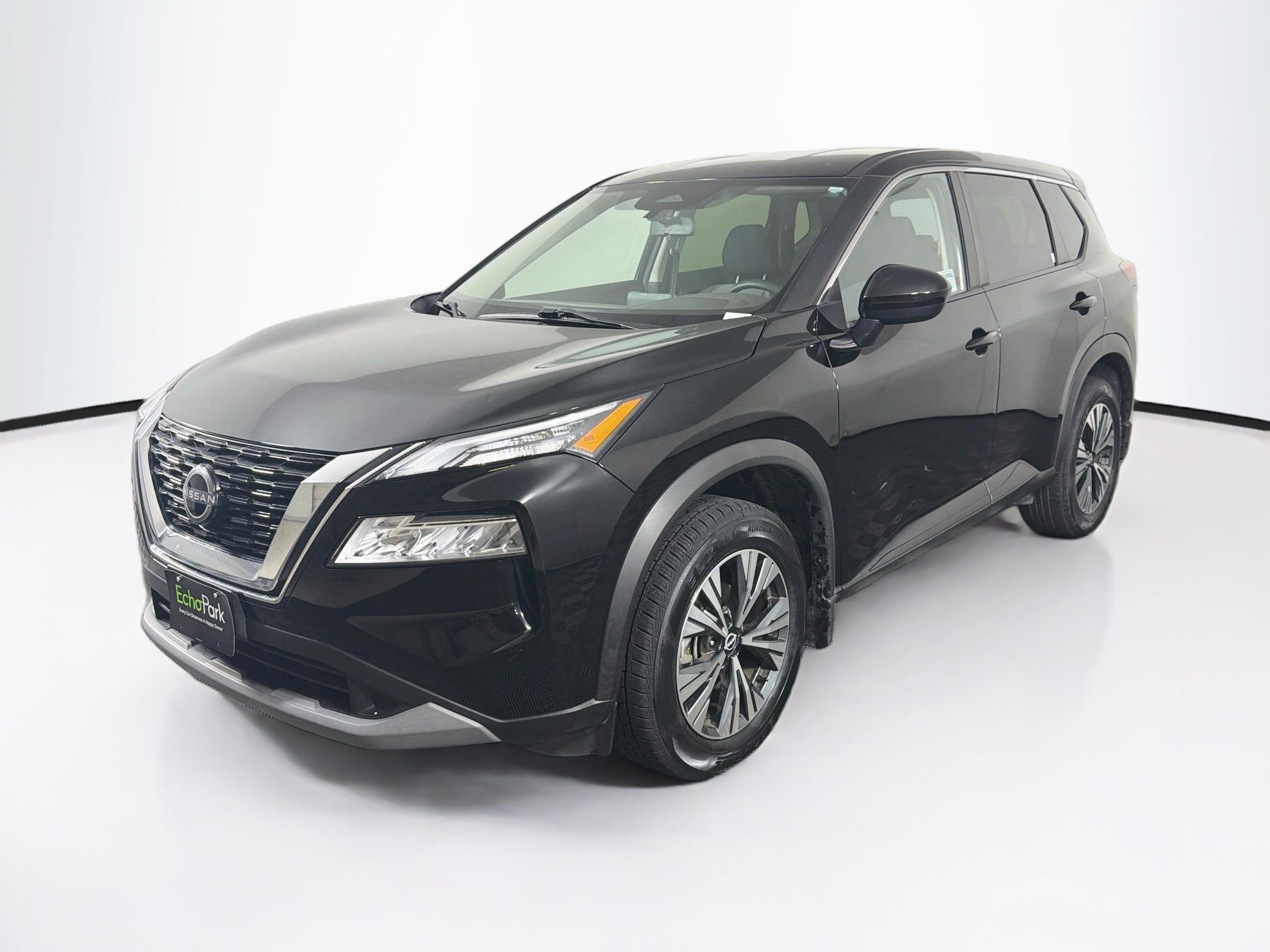 Used 2023 Nissan Rogue SV FWD image 3