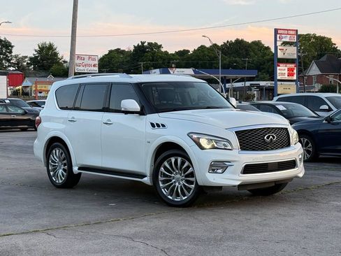 Used 2016 INFINITI QX80 4WD w/ 22" Wheel Package image 3