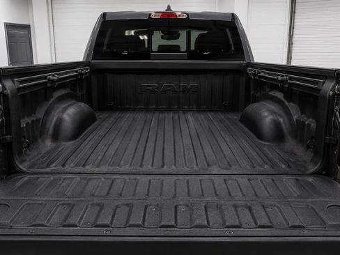 Used 2019 RAM 1500 Limited AWD/4WD image 12