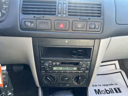 Used 2001 Volkswagen Jetta GLS image 26