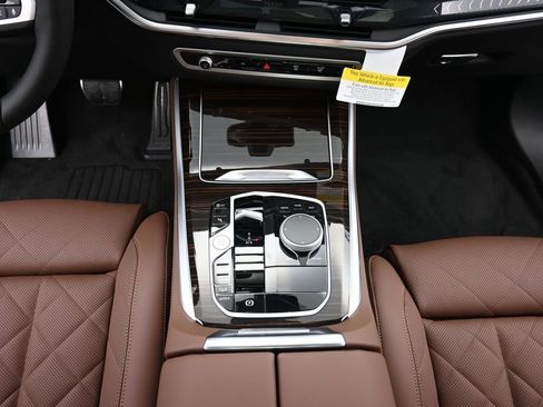 New 2026 BMW X5 xDrive40i w/ M Sport Package AWD/4WD image 12