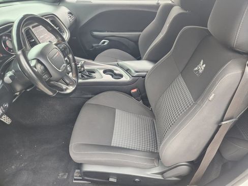 Used 2021 Dodge Challenger R/T Scat Pack RWD image 10