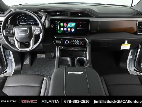 New 2026 GMC Sierra 3500 Denali w/ Denali Reserve Package image 18