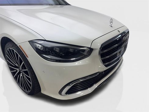 Used 2022 Mercedes-Benz S 580 4MATIC Sedan image 17