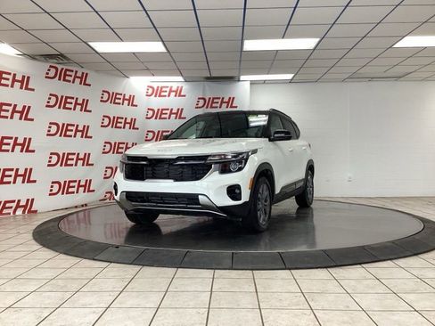 Certified 2024 Kia Seltos S AWD/4WD image 3