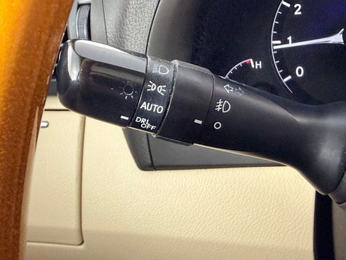 Used 2011 Lexus RX 350 2WD w/ Premium Pkg image 28