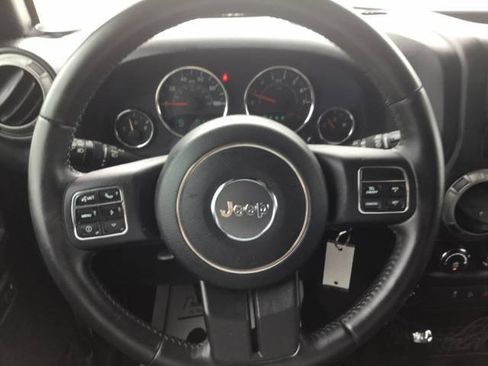 Used 2016 Jeep Wrangler Unlimited Sport w/ Quick Order Package 24S AWD/4WD image 15