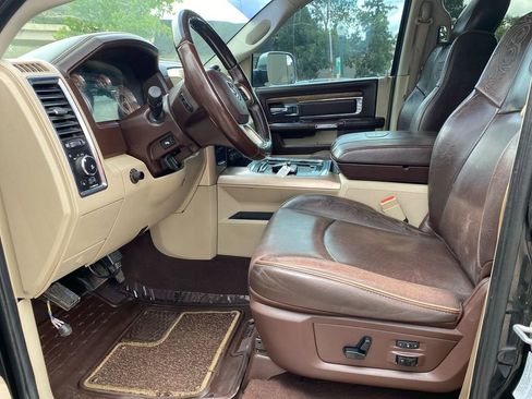 Used 2016 RAM 2500 Longhorn w/ Convenience Group image 25