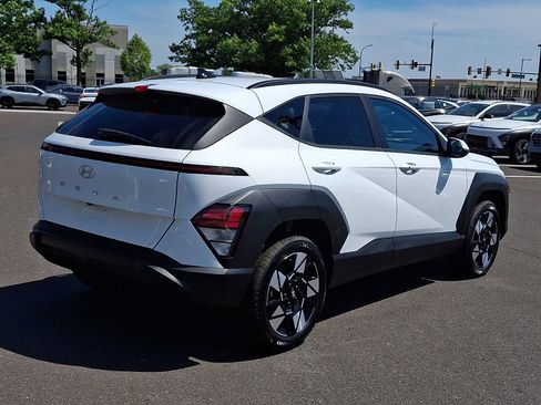 Certified 2024 Hyundai Kona SEL AWD/4WD image 5