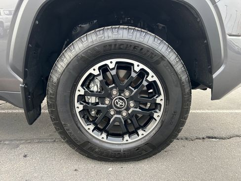 Used 2025 Toyota Tundra SR5 image 29