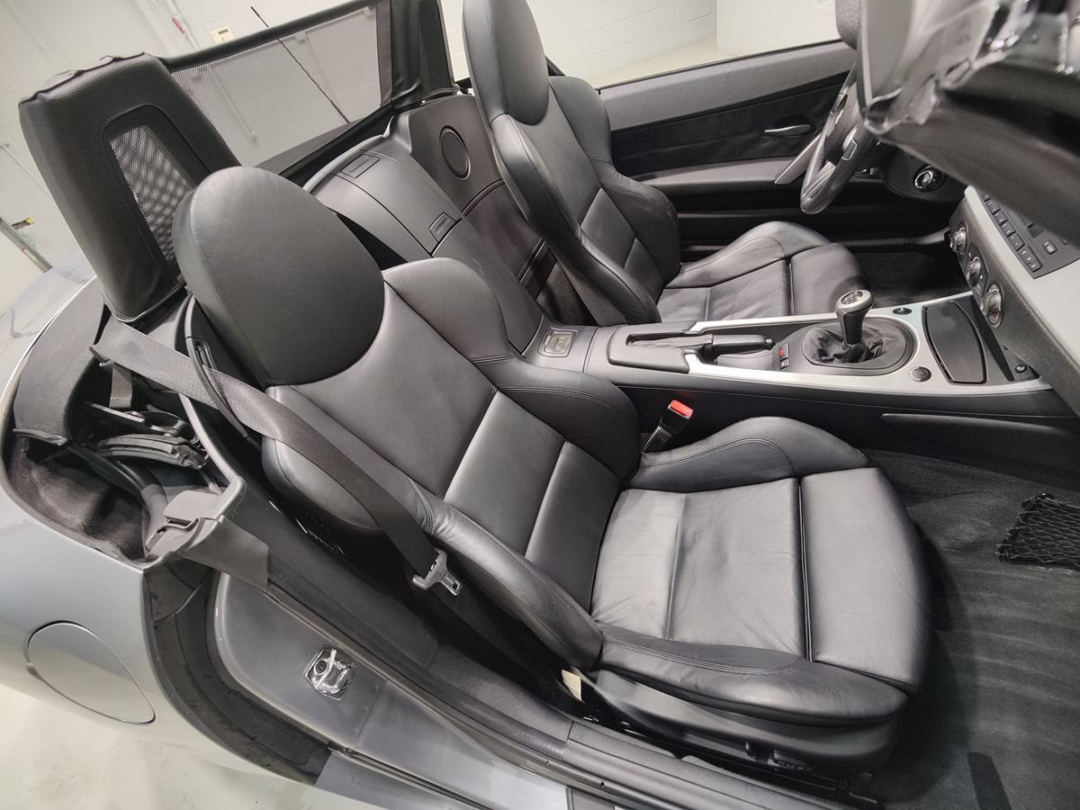 Used 2007 BMW Z4 3.0si RWD image 15