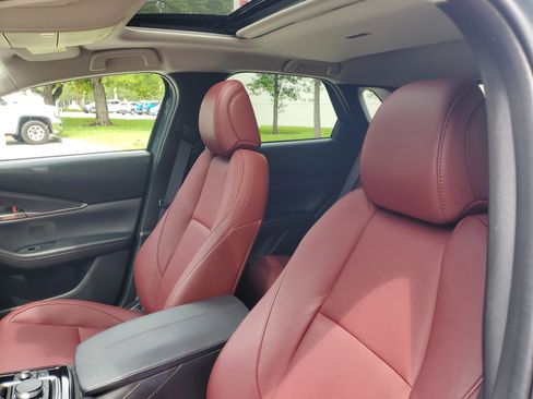 Used 2023 MAZDA CX-30 AWD 2.5 S w/ Preferred Package image 16