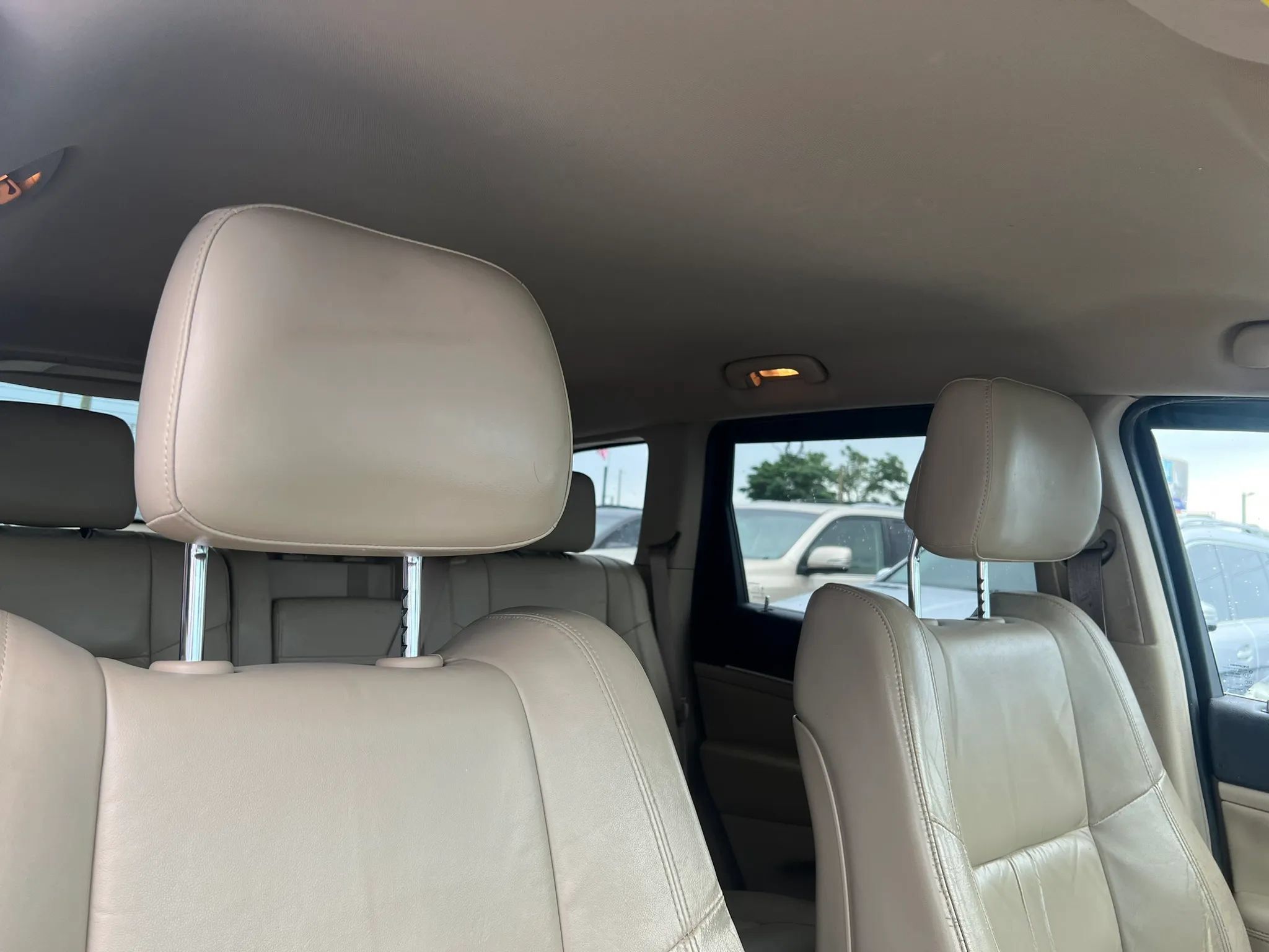 Used 2014 Jeep Grand Cherokee Limited RWD image 18