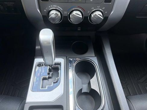 Used 2018 Toyota Tundra SR5 w/ SR5 Upgrade Package RWD image 28
