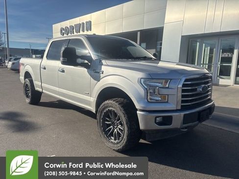 Used 2017 Ford F150 XLT w/ Equipment Group 302A Luxury image 4