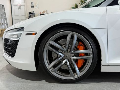 Used 2014 Audi R8 V8 AWD/4WD image 25