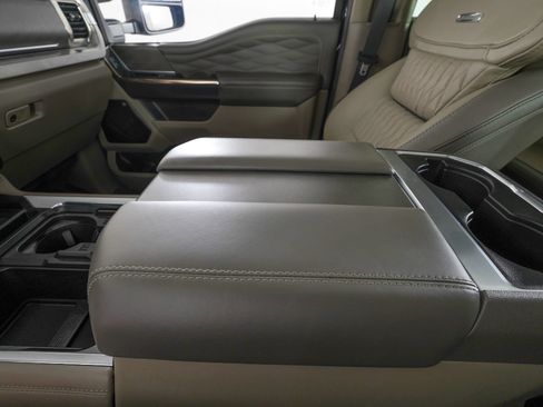 Used 2026 Ford F250 Platinum w/ Platinum Plus Package AWD/4WD image 31