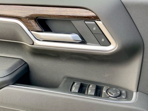 New 2026 GMC Sierra 1500 SLE image 48