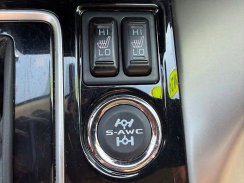 Used 2024 Mitsubishi Eclipse Cross SE image 31