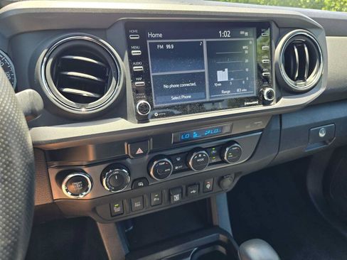 Certified 2023 Toyota Tacoma TRD Sport w/ Advanced Technology Package AWD/4WD image 27