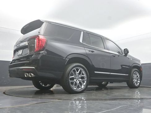 Used 2022 GMC Yukon Denali w/ Denali Ultimate Package AWD/4WD image 48