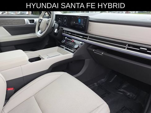 Used 2025 Hyundai Santa Fe Calligraphy AWD/4WD image 9